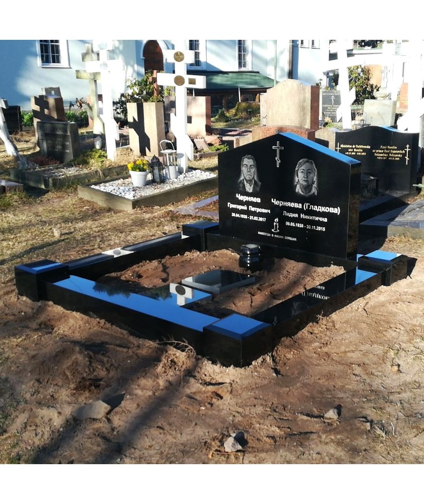 Urn Graniidist hauapiire - Hauapiirded | Hauakivid | Hauaplaadid - Hauakivi Salong OÜ Urn Graniidist hauapiire - Hauapiirded | Hauakivid | Hauaplaadid - Hauakivi Salong OÜ