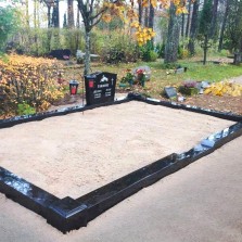 Personaalse lähenemise ja laia valikuga hauapiirded parima hinnaga