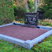 Hauapiirded ja kalmistukaubad - Hauapiirded, Haualaternad, Hauavaasid