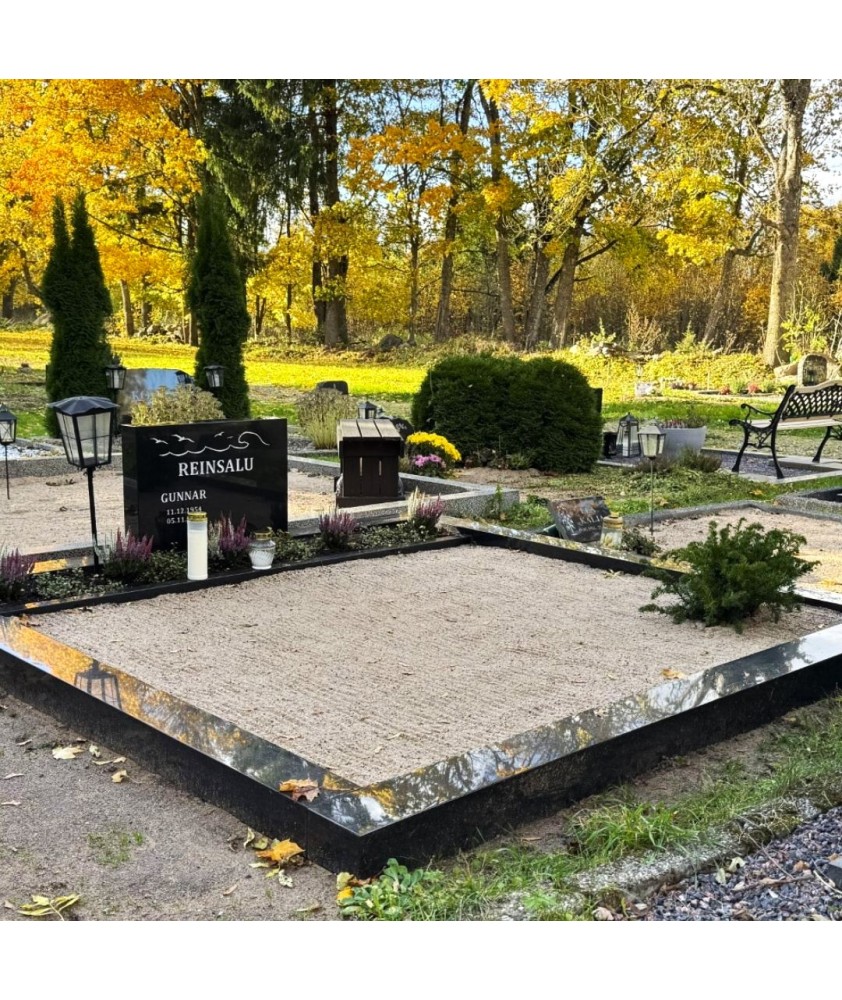 Гранитная оградa - Ограды для могил | Памятники | Надгробные плитки