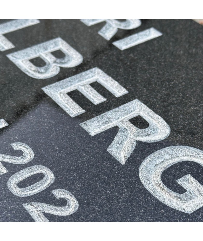 Hauaplaadi  kirja värv lakiga (kauakestev)